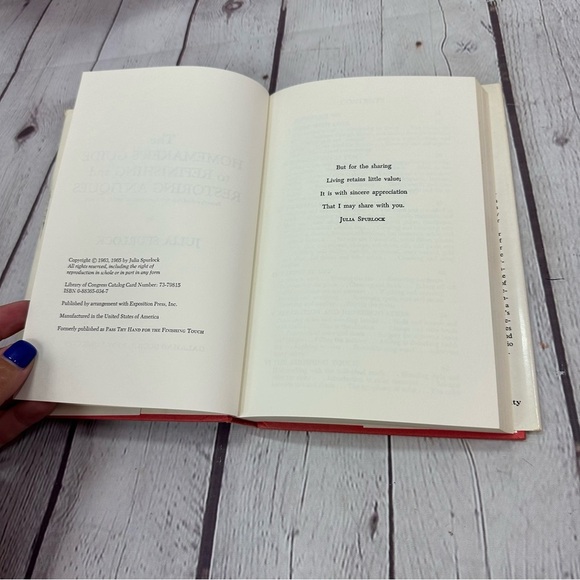 vintage 1965 Refinishing and Restoring Antiques hardcover Book by julia spurlock - Picture 8 of 10